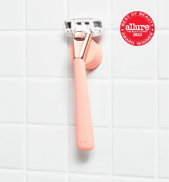 The Razor Kit Q3